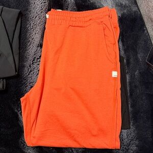 {Vuori} Performance Jogger